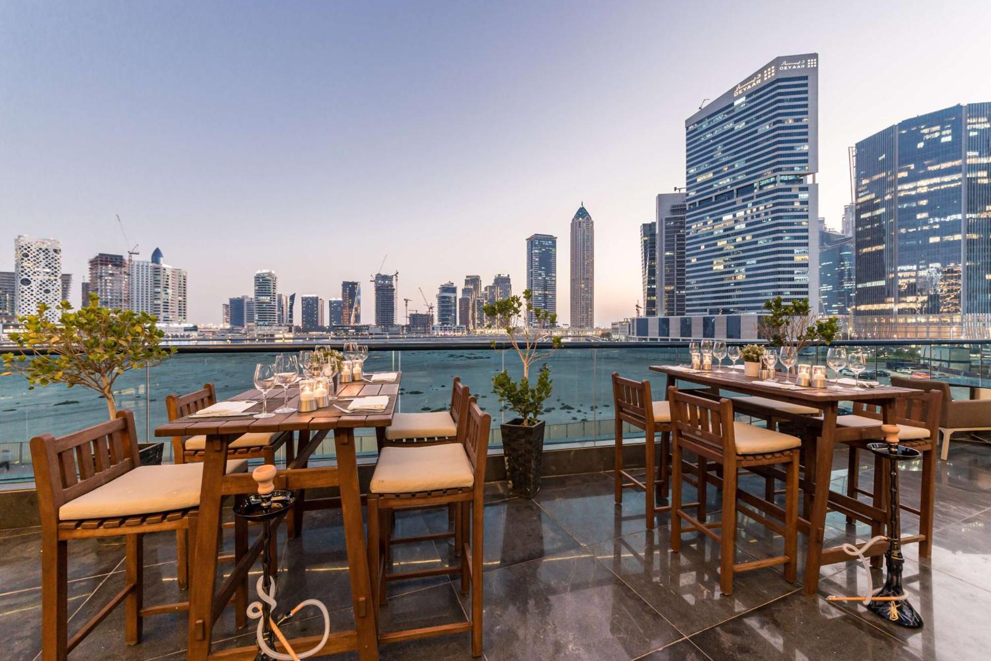 Radisson Blu Hotel, Dubai Waterfront Kültér fotó